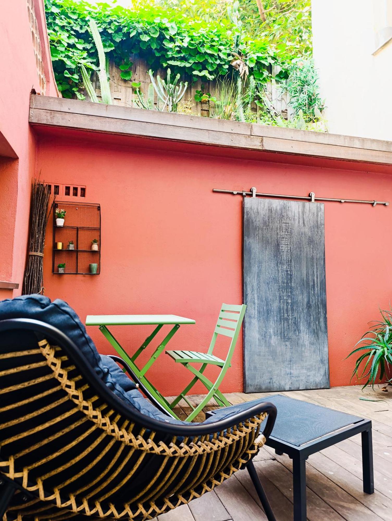 Design 100sqm Close To Palais And Restaurants